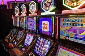 Visualisasi fitur keamanan data dan perlindungan privasi akun pengguna ughoki